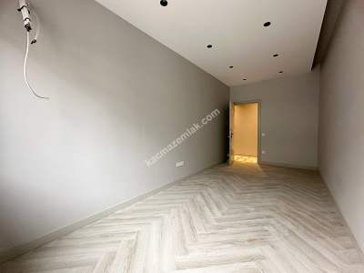 Çamlık Sahilde 140 M2 Sıfır 3+1 Dubleks Daire 26