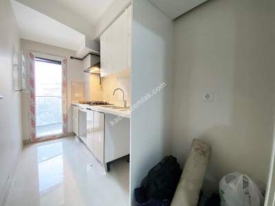 K.yalı Da Sıfır 3.Kat Komple Ön Cephe 2+1 Daire 27