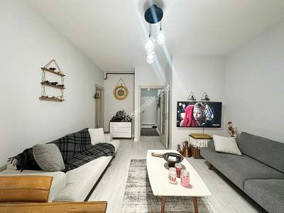 K.yalı Da Cadde Yakın 1 Yıllık 1.Kat Lüks 2+1 Daire 4