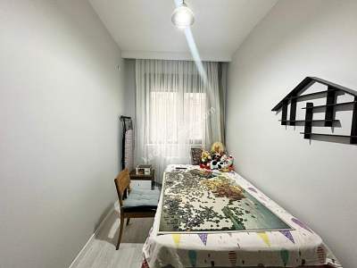 K.yalı Da Cadde Yakın 1 Yıllık 1.Kat Lüks 2+1 Daire 15