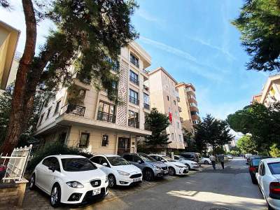 Sahilde 1.Kat Ön Köşe 95 M2 3+1 Satılık Daire 16