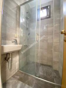 Sahilde 1.Kat Ön Köşe 95 M2 3+1 Satılık Daire 31