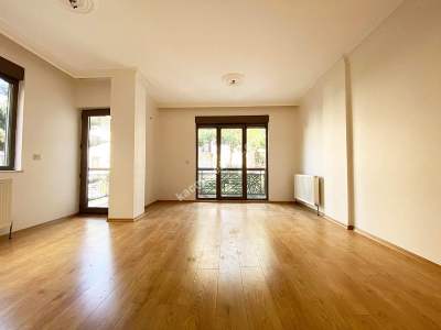 Sahilde 1.Kat Ön Köşe 95 M2 3+1 Satılık Daire 4