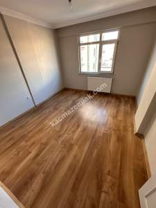 Kaçmaz'dan Kavakpınar Merkezde 3+1 Satılık Daire 17