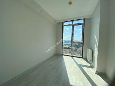 Pendik Siltaş Marina' Da Satılık Deniz Manza 22