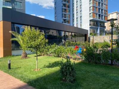 Pendik Siltaş Marina' Da Satılık Deniz Manza 24