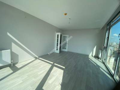 Pendik Siltaş Marina' Da Satılık Deniz Manza 19