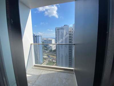 Pendik Siltaş Marina' Da Satılık Deniz Manza 4