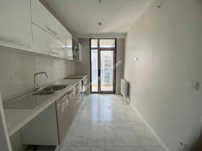 Pendik Siltaş Marina' Da Satılık Deniz Manza 15