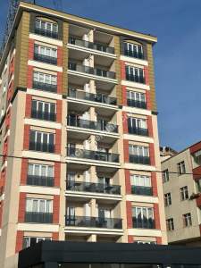 Kaçmaz'dan Dolayoba Ana Caddede Full Yapılı Sıfır 3+1 23