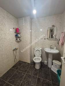 Pendik Yenişehir İnci Sitesin'de Kullanışlı Satılık 2+ 10