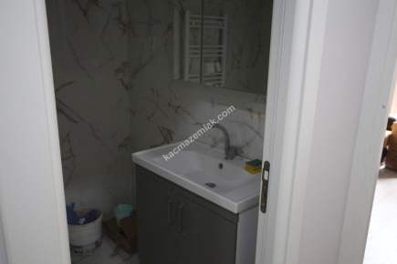 Sancaktepe Samandıra Sitede Sıfır Satılık 2+1 Bahçe Kat 8