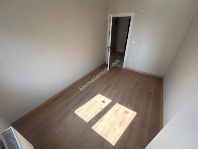 Safa Mah. 3+1 120 M2 2.Kat K.otopark Sıfır Daire 20