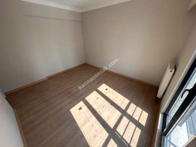 Safa Mah. 3+1 120 M2 2.Kat K.otopark Sıfır Daire 26