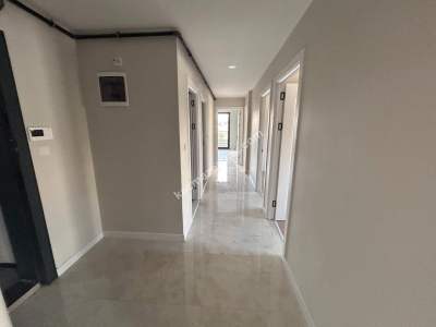 Safa Mah. 3+1 120 M2 3.Kat K.otopark Sıfır Daire 26