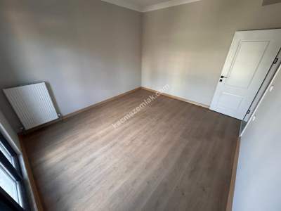 Safa Mah. 3+1 120 M2 3.Kat K.otopark Sıfır Daire 25