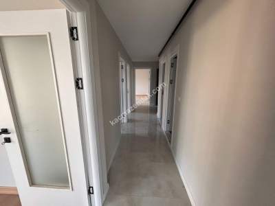 Safa Mah. 3+1 120 M2 3.Kat K.otopark Sıfır Daire 13