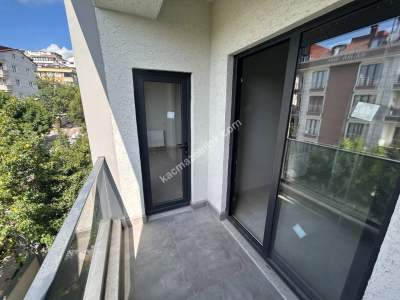 Safa Mah. 3+1 120 M2 3.Kat K.otopark Sıfır Daire 12
