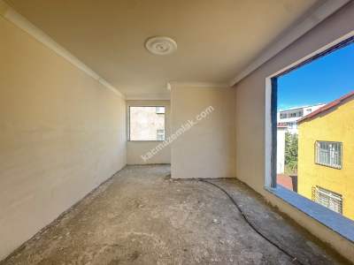 Sancaktepe Veyselkarani Mh. Satılık 3+1 Daire! 2