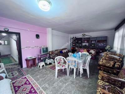 Silivri Semizkumlar Maviyelken Satılık Bahçeli Yazlık 6