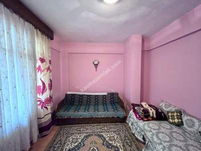 Silivri Semizkumlar Maviyelken Satılık Bahçeli Yazlık 18