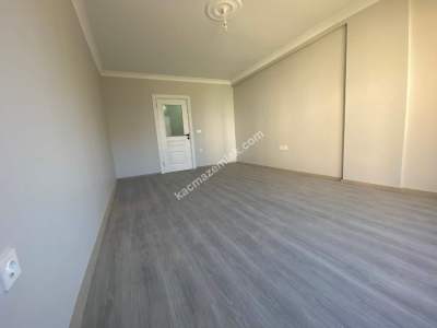 Sultanbeyli Adil Mah. Kapalı Otoparklı 2+1 Lüks Daire 8