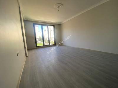 Sultanbeyli Adil Mah. Teraslı 3+2 Sıfır Dubleks Daire 7