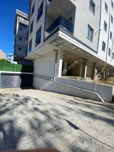 Sultanbeyli Adil Mah. Teraslı 3+2 Sıfır Dubleks Daire 2