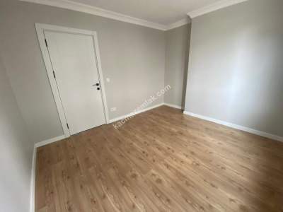 Sultanbeyli Battalgazi'de Ebeveyn Banyolu 2+1 Satılık 20