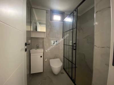 Sultanbeyli Battalgazi'de Ebeveyn Banyolu 2+1 Satılık 16