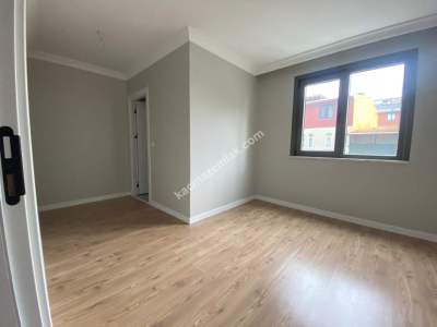 Sultanbeyli Battalgazi'de Ebeveyn Banyolu 2+1 Satılık 14