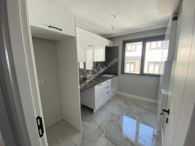 Sultanbeyli Battalgazide Sıfır 4+1 Dubleks 4 Banyolu 9