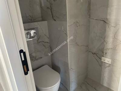 Sultanbeyli Battalgazide Sıfır 4+1 Dubleks 4 Banyolu 8