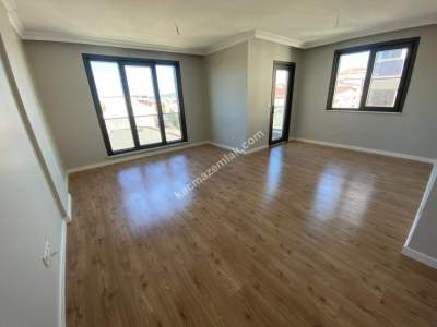 Sultanbeyli Battalgazide Sıfır 4+1 Dubleks 4 Banyolu 2