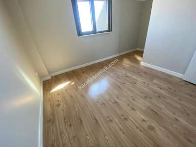 Sultanbeyli Battalgazide Sıfır 4+1 Dubleks 4 Banyolu 18