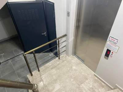 Sultanbeyli Battalgazide Sıfır 4+1 Dubleks 4 Banyolu 26