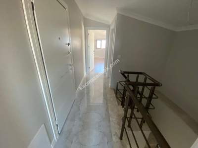 Sultanbeyli Battalgazide Sıfır 4+1 Dubleks 4 Banyolu 19