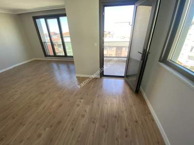 Sultanbeyli Battalgazi'de 4.Kat 2+1 Satılık Sıfır Dair 9