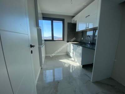 Sultanbeyli Battalgazi'de 4.Kat 2+1 Satılık Sıfır Dair 16