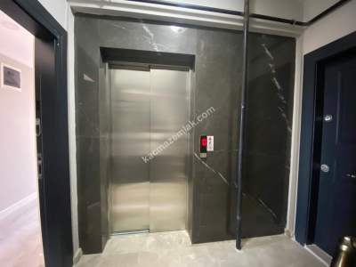 Sultanbeyli Battalgazi'de 4.Kat 2+1 Satılık Sıfır Dair 5