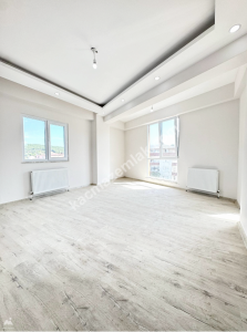 Sultanbeyli Fatih Mh. İki Mutfaklı 4+1 Teraslı Dubleks 3