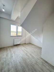 Sultanbeyli Fatih Mh. İki Mutfaklı 4+1 Teraslı Dubleks 11