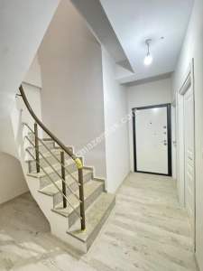 Sultanbeyli Fatih Mh. Çift Girişli 4+1 Ters Dubleks 9