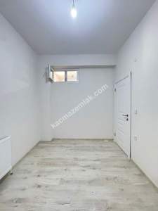 Sultanbeyli Fatih Mh. Çift Girişli 4+1 Ters Dubleks 14