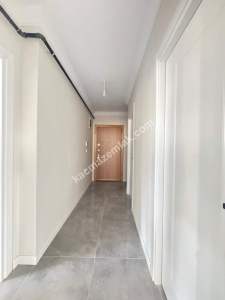 Sultanbeyli Necipfazıl Mh. 1.Kat Sıfır 2+1 Satılık Dair 20