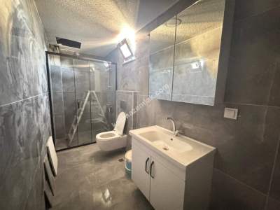 Sultanbeyli Necipfazıl Mh. 1.Kat Sıfır 2+1 Satılık Dair 18