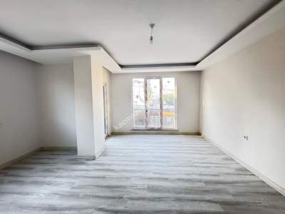 Sultanbeyli Necipfazıl Mh. 1.Kat Sıfır 2+1 Satılık Dair 5