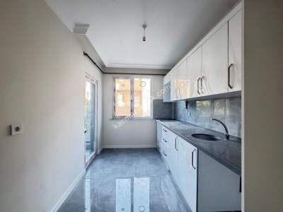 Sultanbeyli Necipfazıl Mh. 1.Kat Sıfır 2+1 Satılık Dair 2