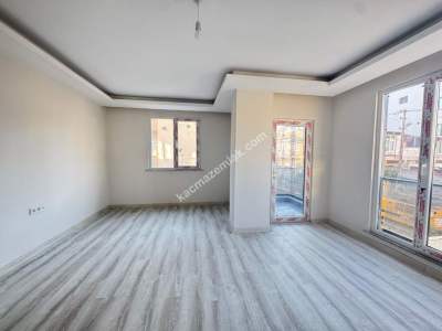 Sultanbeyli Necipfazıl Mh. 1.Kat Sıfır 2+1 Satılık Dair 9