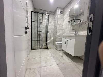 Sultanbeyli Yavuzselim Mah. 2+1 Satılık Lüks Daire 17